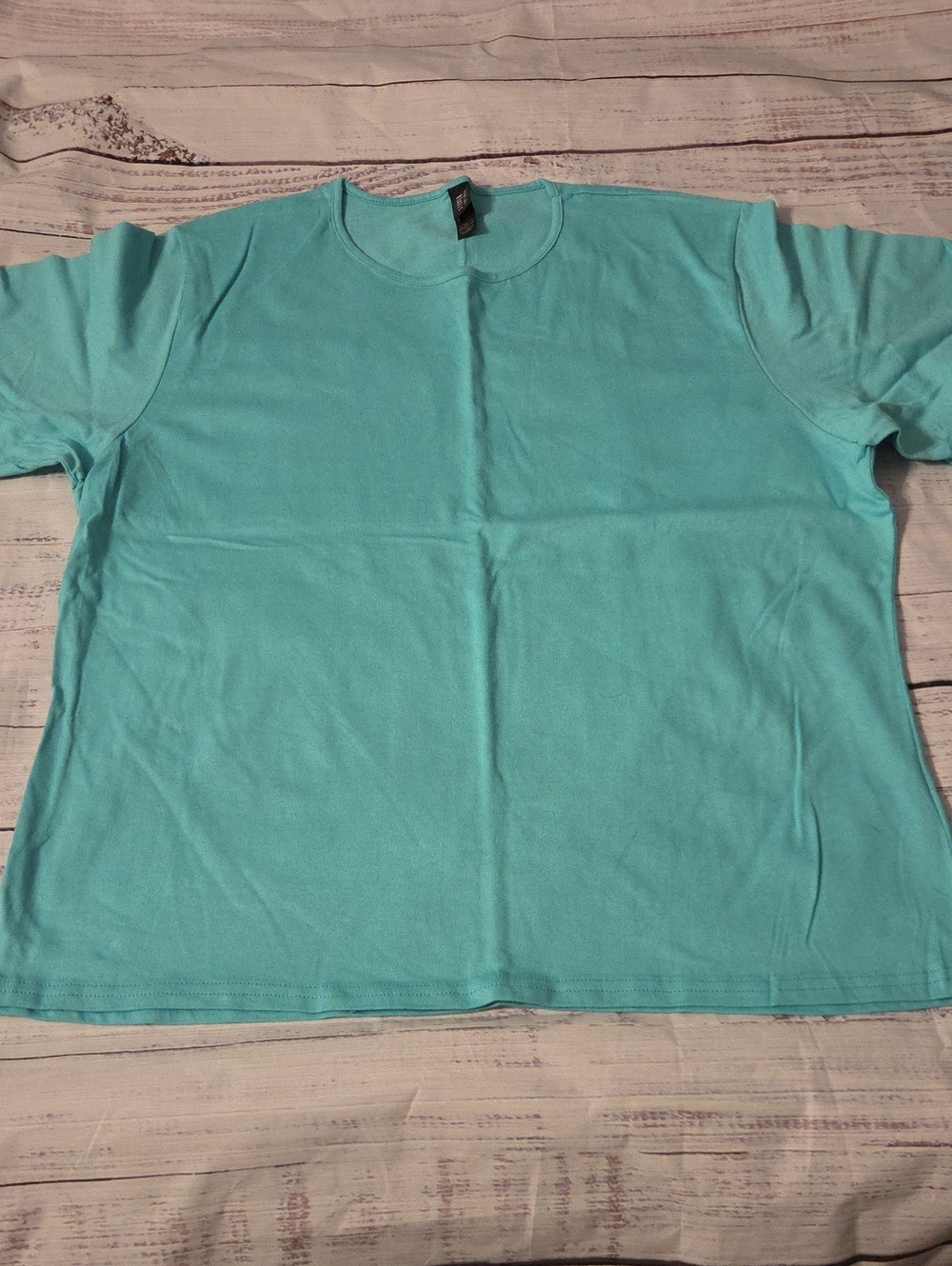 Casual Short Sleeve Tee in Aqua Blue